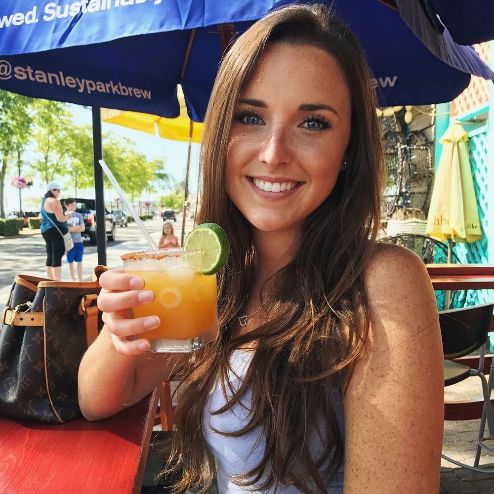 Meet your Posher, Lauren